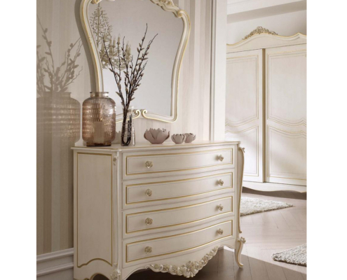 Kommode mit Gold, Italienische Möbel,